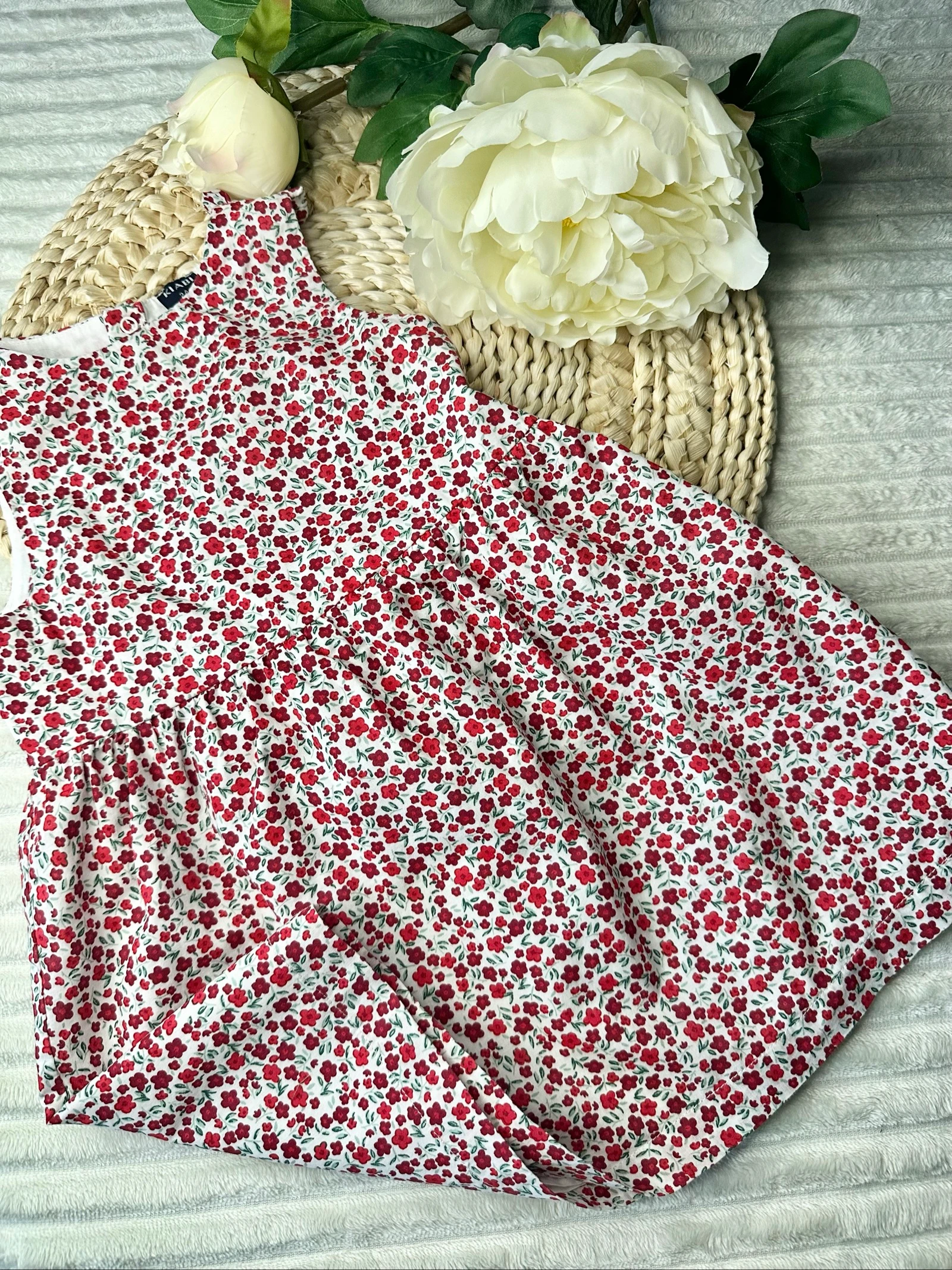 Robe fleuris manches courtes blanche et rouge 2 ans Kiabi 